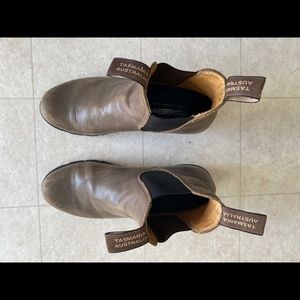 Women’s Heeled Blundstone Boots - Antique Brown